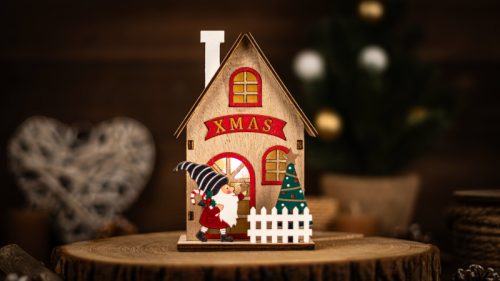 LED karácsonyi házikó, manó, fa, elemes (X25002)