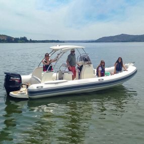 Relax 220SCX motorcsónak