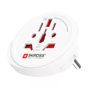   SKROSS 1.500211C-E utazó adapter, "World to Europe”, max. 4000W