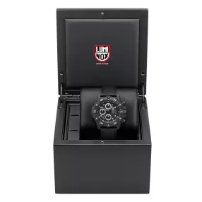 XS.3881 Master Carbon SEAL Automatic Chronograph