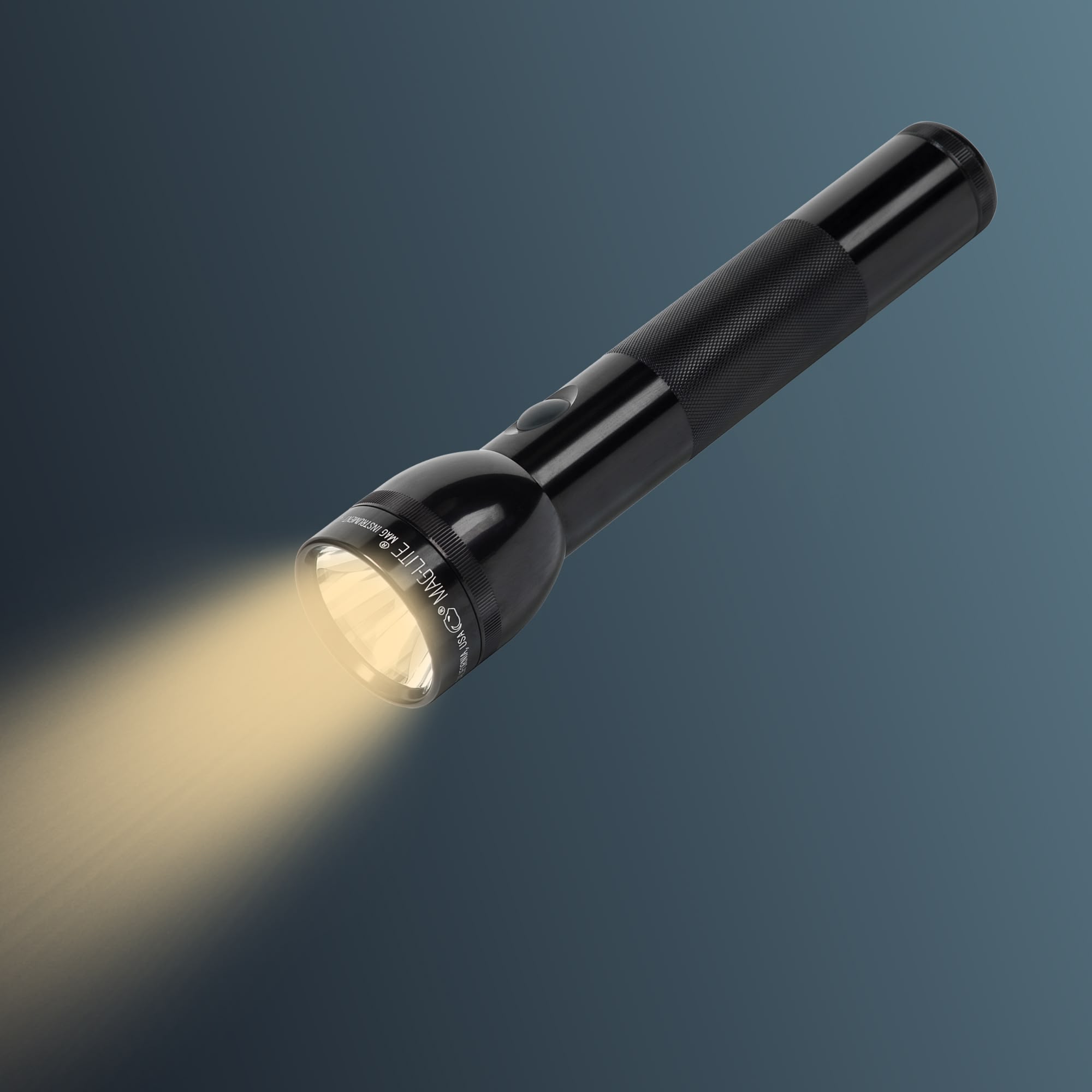 Maglite izzós elemlámpa meleg sárga fénnyel